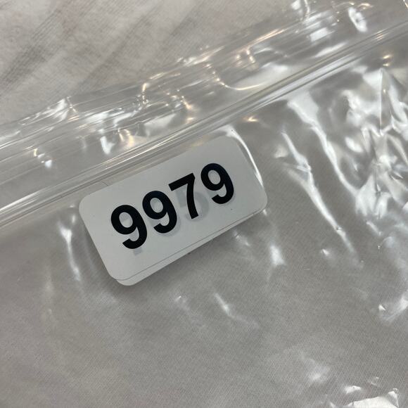 Comme des Garcons Play CDG Heart Embroidered Shirt Women's L - Picture 11 of 11